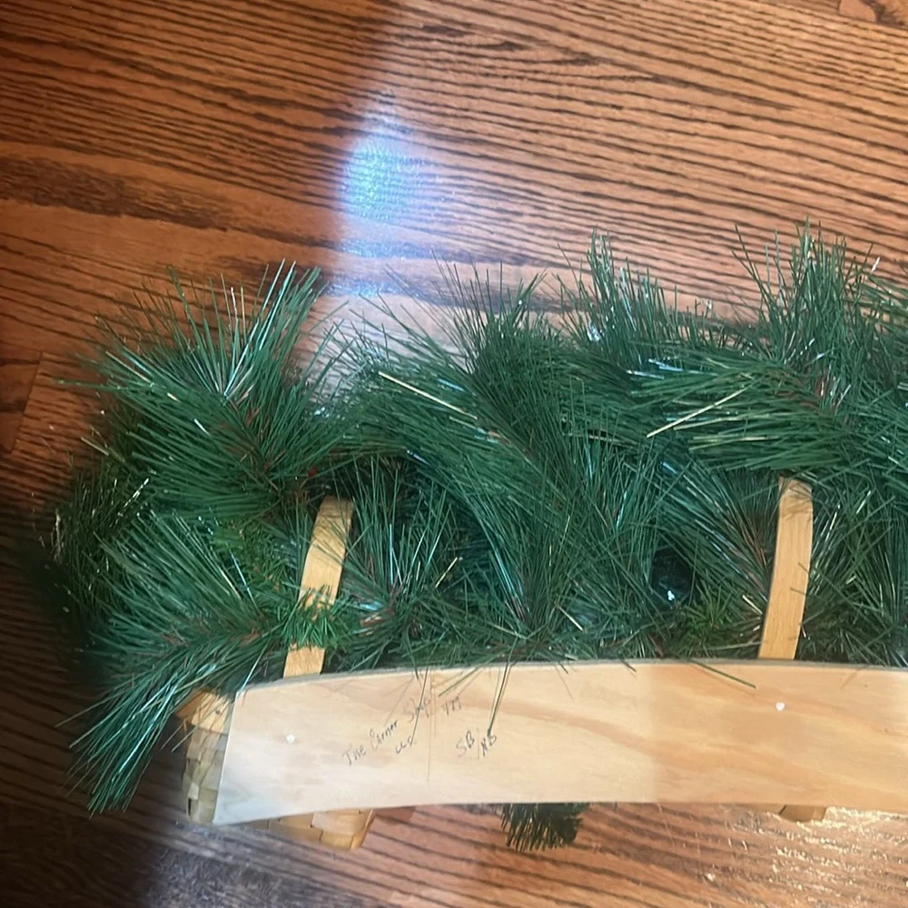 Basket holiday wreath